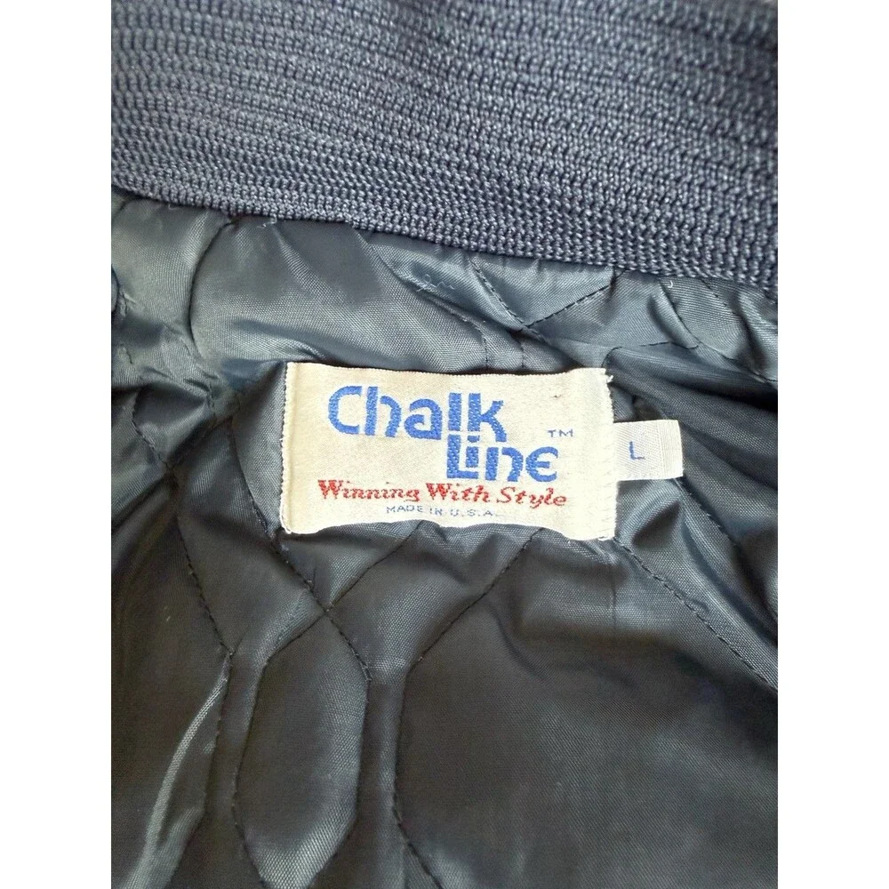 VTG 90s NFL CHICAGO BEARS CHALK LINE SATIN JACKET SPELL OUT MADE IN USA SIZE L